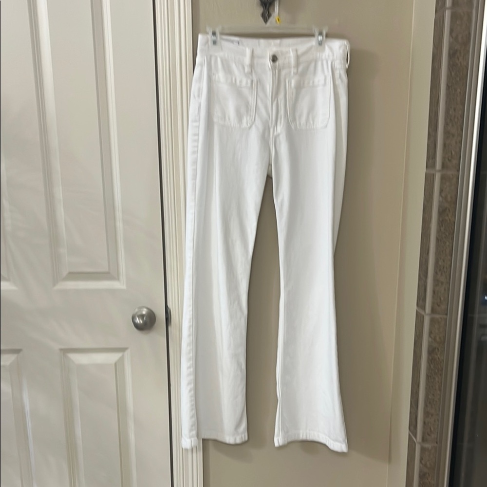 Stylish White Flared Jeans - Picture 1 of 6
